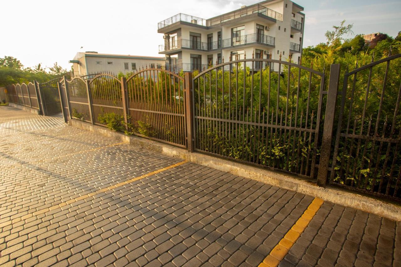 Hotel Pollux Batumi Zewnętrze zdjęcie