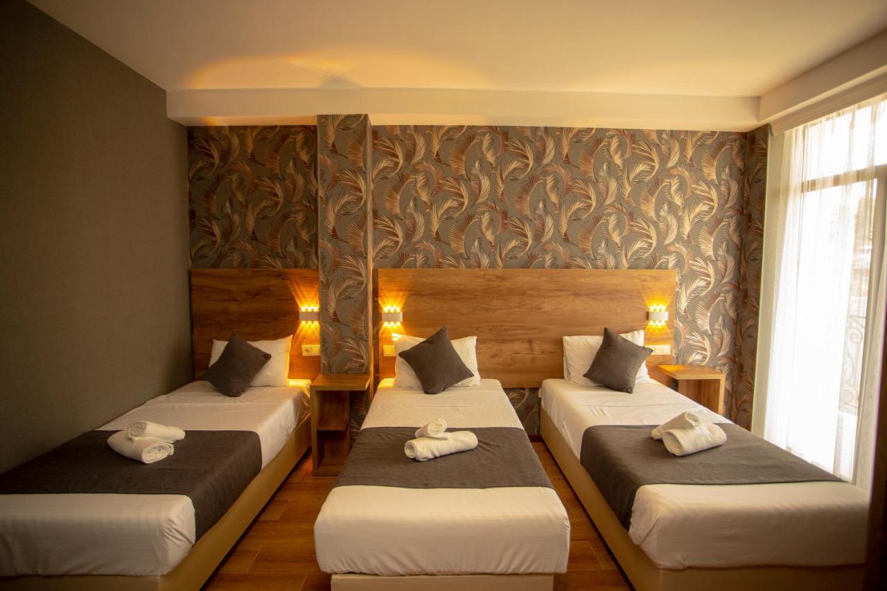 Hotel Pollux Batumi Zewnętrze zdjęcie