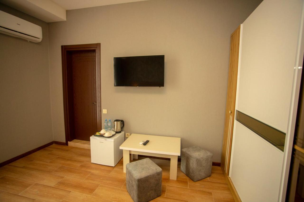 Hotel Pollux Batumi Zewnętrze zdjęcie